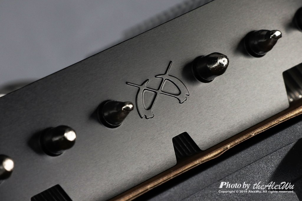 〈鐮刀CPU空冷散熱器〉風魔 2之三風扇上好上滿