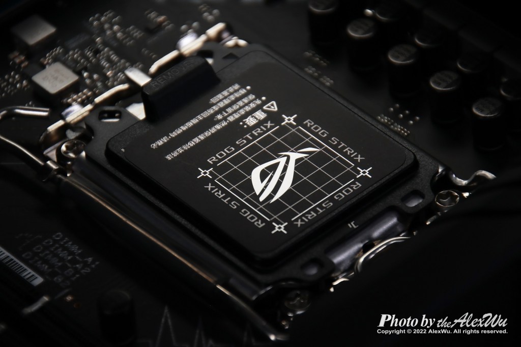 非評測：華碩ROG STRIX B660-F GAMING&nbsp;WIFI主機板